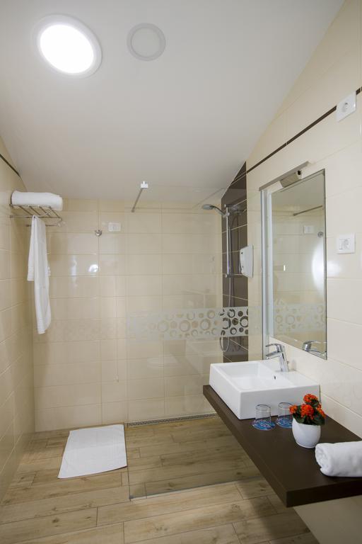 Apartma Grze بوستوينا المظهر الخارجي الصورة